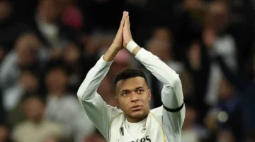 اعتذار مبابي.. رد فعل مهاجم ريال مدريد بعد هز شباك موناكو الفرنسي في دوري الأبطال